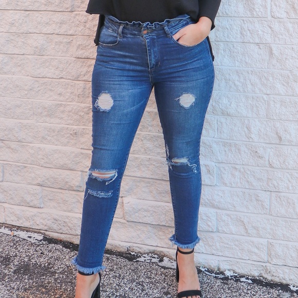 π1 LeftπPlus Size-High Rise Destructed Jeansβ€οΈHP - Picture 2 of 8